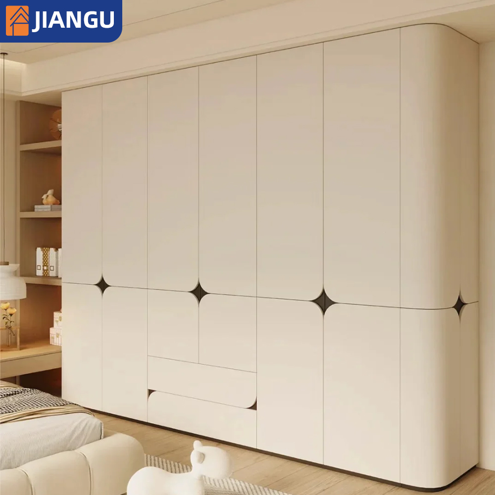 The Manufacturer Has Customized a New Design for the Entire House, Featuring a Walk-in Closet with Drawers for Clothing