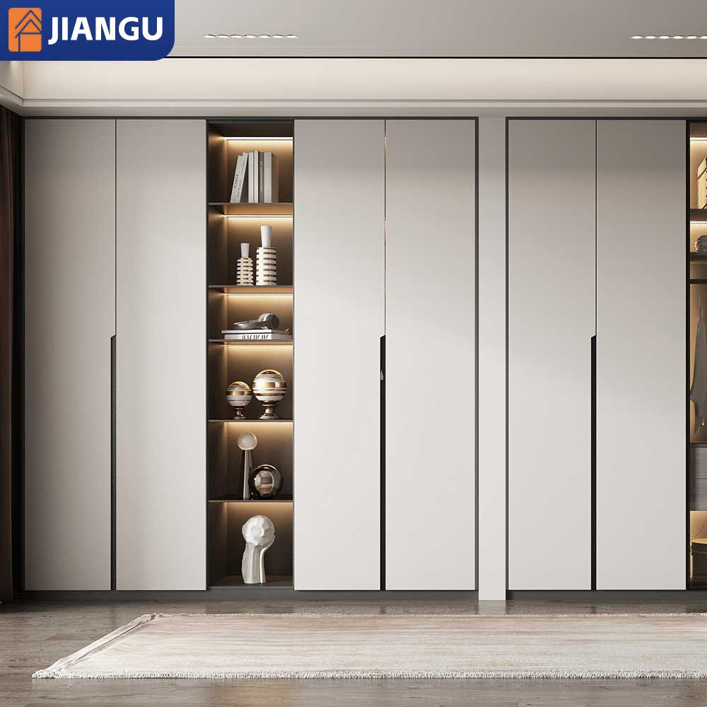 Factory Manufacturer Elegant Custom Closet System with Mirror Doors and Large Storage Capacity for Villa Projects